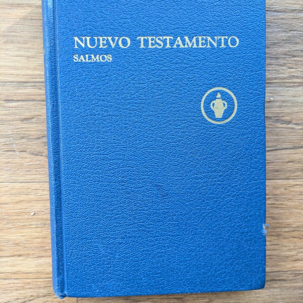 Neuvo Testamento Salmo New Testament and Psalms Spanish